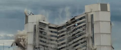 Βίντεο: Ξενοδοχείο 19 ορόφων στο Τέξας έγινε «καπν