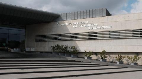 T&omicron; &Alpha;&nu;ώ&tau;&alpha;&tau;&omicron; &alpha;&pi;έ&rho;&rho;&iota;&psi;&epsilon; &tau;&eta;&nu; &alpha;ί&tau;&eta;&sigma;&eta; Certiorari &gamma;&iota;&alpha; &tau;&eta;&nu; &upsilon;&pi;ό&theta;&epsilon;&sigma;&eta; &Gamma;&epsilon;&rho;&mu;&alpha;&nu;ί&delta;&alpha;&sigmaf; &kappa;&tau;&eta;&mu;&alpha;&tau;&omicron;&mu;&epsilon;&sigma;ί&tau;&rho;&iota;&alpha;&sigmaf;-&Zeta;&eta;&tau;&omicron;ύ&sigma;&epsilon; &alpha;&kappa;ύ&rho;&omega;&sigma;&eta; &epsilon;&nu;&delta;&iota;ά&mu;&epsilon;&sigma;&eta;&sigmaf; &alpha;&pi;ό&phi;&alpha;&sigma;&eta;&sigmaf; &tau;&omicron;&upsilon; &Kappa;&alpha;&kappa;&omicron;