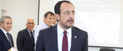 &Zeta;&eta;&tau;ά &alpha;&pi;ό &tau;&omicron;&upsilon;&sigmaf; &pi;&omicron;&lambda;ί&tau;&epsilon;&sigmaf; &nu;&alpha; &kappa;&rho;ί&nu;&omicron;&upsilon;&nu; &tau;&eta;&nu; &sigma;&upsilon;&nu;έ&pi;&epsilon;&iota;&alpha; &lambda;ό&gamma;&omega;&nu; &kappa;&alpha;&iota; έ&rho;&gamma;&omega;&nu; &tau;&eta;&sigmaf; &Kappa;&upsilon;&beta;έ&rho;&nu;&eta;&sigma;&eta;&sigmaf; &omicron; &Chi;&rho;&iota;&sigma;&tau;&omicron;&delta;&omicron;&upsilon;&lambda;ί&delta;&eta;&sigmaf;-&laquo;&Kappa;&alpha;&lambda;&omicron;&delta;&epsilon;&chi;&omicron;ύ&mu;&epsilon;&nu;&eta;