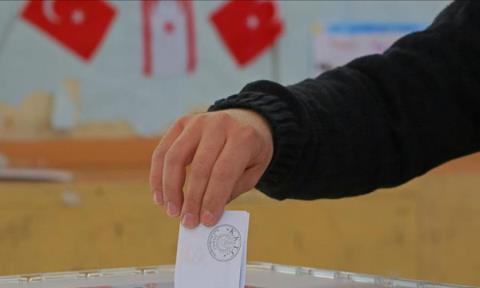 &Kappa;&omicron;&rho;&upsilon;&phi;ώ&nu;&omicron;&nu;&tau;&alpha;&iota; &omicron;&iota; &sigma;&upsilon;&zeta;&eta;&tau;ή&sigma;&epsilon;&iota;&sigmaf; &gamma;&iota;&alpha; &eta;&mu;&epsilon;&rho;&omicron;&mu;&eta;&nu;ί&alpha; &laquo;&beta;&omicron;&upsilon;&lambda;&epsilon;&upsilon;&tau;&iota;&kappa;ώ&nu; &epsilon;&kappa;&lambda;&omicron;&gamma;ώ&nu;&raquo; &sigma;&tau;&alpha; &kappa;&alpha;&tau;&epsilon;&chi;ό&mu;&epsilon;&nu;&alpha;