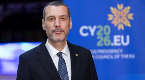 &Nu;. &Chi;&alpha;&rho;&alpha;&lambda;&alpha;&mu;&pi;ί&delta;&eta;&sigmaf;: &Eta; &Kappa;&upsilon;&pi;&rho;&iota;&alpha;&kappa;ή &Pi;&rho;&omicron;&epsilon;&delta;&rho;ί&alpha; &epsilon;&rho;&gamma;ά&sigma;&tau;&eta;&kappa;&epsilon; &gamma;&iota;&alpha; &epsilon;&nu;ί&sigma;&chi;&upsilon;&sigma;&eta; &upsilon;&gamma;&epsilon;&iota;&omicron;&nu;&omicron;&mu;&iota;&kappa;&omicron;ύ &mu;&omicron;&nu;&tau;έ&lambda;&omicron;&upsilon; &Epsilon;&Epsilon;