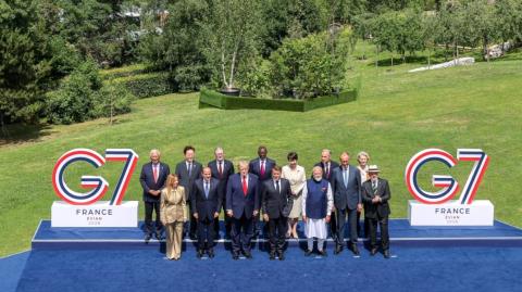 &Omicron;&iota; &eta;&gamma;έ&tau;&epsilon;&sigmaf; &tau;&eta;&sigmaf; G7 &sigma;&upsilon;&mu;&phi;ώ&nu;&eta;&sigma;&alpha;&nu; &sigma;&epsilon; &nu;έ&epsilon;&sigmaf; &kappa;&upsilon;&rho;ώ&sigma;&epsilon;&iota;&sigmaf; &kappa;&alpha;&tau;ά &tau;&eta;&sigmaf; &Rho;&omega;&sigma;ί&alpha;&sigmaf; &kappa;&alpha;&iota; &pi;&epsilon;&rho;&iota;&sigma;&sigma;ό&tau;&epsilon;&rho;&alpha; ό&pi;&lambda;&alpha; &sigma;&tau;&eta;&nu; &Omicron;&upsilon;&kappa;&rho;&alpha;&nu;ί&alpha;