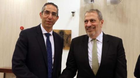 &Kappa;&alpha;&lambda;&epsilon;ί &sigma;&epsilon; &pi;&alpha;&rho;&alpha;&iota;&tau;ή&sigma;&epsilon;&iota;&sigmaf; &Sigma;&alpha;&beta;&beta;ί&delta;&eta; &kappa;&alpha;&iota; &Alpha;&gamma;&gamma;&epsilon;&lambda;ί&delta;&eta; &tau;&omicron; Volt-&laquo;&Kappa;&alpha;&tau;&alpha;&lambda;&omicron;&gamma;ί&zeta;&omicron;&nu;&tau;&alpha;&iota; &sigma;&omicron;&beta;&alpha;&rho;έ&sigmaf; &pi;&omicron;&iota;&nu;&iota;&kappa;έ&sigmaf; &epsilon;&upsilon;&theta;ύ&nu;&epsilon;&sigmaf; &sigma;&epsilon; &pi;&rho;ό&sigma;&omega;&pi;&omicron; &tau;&omicron; &omicron;&pi;&omicron;ί&omicron; ή&tau;&alpha;&nu; ά&mu;&epsilon;&sigma;&alpha; &upsilon;&phi;&iota;&sigma;&tau;ά&mu;&epsilon;