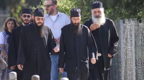 &Epsilon;&pi;&epsilon;&phi;ύ&lambda;&alpha;&xi;&epsilon; &tau;&eta;&nu; &alpha;&pi;ό&phi;&alpha;&sigma;&eta; &gamma;&iota;&alpha; έ&nu;&alpha;&rho;&xi;&eta; &delta;ί&kappa;&eta;&sigmaf; &epsilon;&nu;&tau;ό&sigmaf; &delta;ί&kappa;&eta;&sigmaf; &gamma;&iota;&alpha; &phi;&omega;&tau;&omicron;&gamma;&rho;&alpha;&phi;ί&epsilon;&sigmaf; &kappa;&alpha;&iota; &tau;&epsilon;&kappa;&mu;ή&rho;&iota;&alpha; &sigma;&tau;&eta; &delta;ί&kappa;&eta; &Alpha;&beta;&beta;&alpha;&kappa;&omicron;ύ&mu; &tau;&omicron; &Kappa;&alpha;&kappa;&omicron;&upsilon;&rho;&gamma;&iota;&omicron;&delta;&iota;&kappa;&epsilon;ί&omicron;