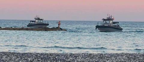 &Psi;ά&chi;&nu;&omicron;&upsilon;&nu; &tau;&alpha; &alpha;ί&tau;&iota;&alpha; &tau;&eta;&sigmaf; &delta;&iota;&pi;&lambda;ή&sigmaf; &tau;&rho;&alpha;&gamma;&omega;&delta;ί&alpha;&sigmaf; &sigma;&tau;&eta;&nu; &Omicron;&rho;ό&kappa;&lambda;&iota;&nu;&eta; &mu;&epsilon; &theta;ύ&mu;&alpha;&tau;&alpha; &delta;ύ&omicron; 20&chi;&rho;&omicron;&nu;&epsilon;&sigmaf;-&Lambda;&omicron;&upsilon;ό&mu;&epsilon;&nu;&omicron;&iota; έ&sigma;&omega;&sigma;&alpha;&nu; &tau;&eta;&nu; &tau;&rho;ί&tau;&eta; &kappa;&omicron;&pi;έ&lambda;&alpha;