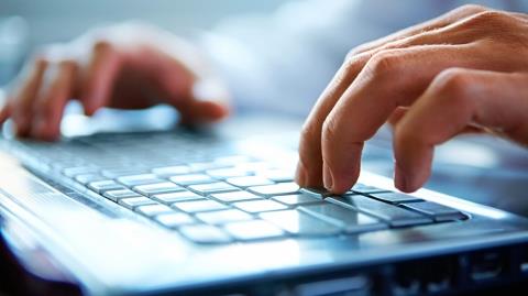 &Upsilon;&pi;ά&lambda;&lambda;&eta;&lambda;&omicron;&sigmaf; &epsilon;&tau;&alpha;&iota;&rho;&epsilon;ί&alpha;&sigmaf; &sigma;&tau;&eta; &Lambda;&epsilon;&upsilon;&kappa;&omega;&sigma;ί&alpha; έ&lambda;&alpha;&beta;&epsilon; email &mu;&epsilon; &tau;&rho;&omicron;&pi;&omicron;&pi;&omicron;&iota;&eta;&mu;έ&nu;&omicron; &tau;&iota;&mu;&omicron;&lambda;ό&gamma;&iota;&omicron; &alpha;&pi;ό &delta;ή&theta;&epsilon;&nu; &pi;&rho;&omicron;&mu;&eta;&theta;&epsilon;&upsilon;&tau;ή, &pi;&rho;&omicron;&chi;ώ&rho;&eta;&sigma;&epsilon; &sigma;&epsilon; &pi;&lambda;&eta;&rho;&omega;&mu;ή &kappa;&alpha;&iota; &tau;&omicron;&upsilon; &alpha;&pi;έ&sigma;&pi;&alpha;&sigma;