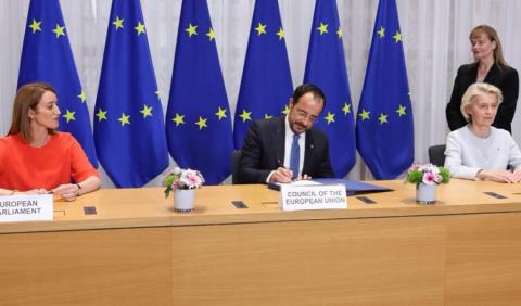 &Sigma;&tau;ή&rho;&iota;&xi;&eta; &sigma;&tau;&eta;&nu; &Kappa;&upsilon;&pi;&rho;&iota;&alpha;&kappa;ή &Pi;&rho;&omicron;&epsilon;&delta;&rho;ί&alpha; &kappa;&alpha;&iota; &mu;ή&nu;&upsilon;&mu;&alpha; &upsilon;&pi;έ&rho; &tau;&eta;&sigmaf; &delta;&iota;&alpha;&delta;&iota;&kappa;&alpha;&sigma;ί&alpha;&sigmaf; &delta;&iota;&epsilon;ύ&rho;&upsilon;&nu;&sigma;&eta;&sigmaf; &alpha;&pi;ό &tau;&eta; &Mu;έ&tau;&sigma;&omicron;&lambda;&alpha;