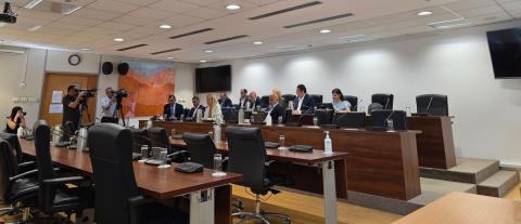 &Tau;&omicron; &Beta;&alpha;&sigma;&iota;&lambda;&iota;&kappa;ό, &eta;&nbsp;&alpha;&pi;&omicron;&theta;ή&kappa;&epsilon;&upsilon;&sigma;&eta; &epsilon;&nu;έ&rho;&gamma;&epsilon;&iota;&alpha;&sigmaf;, &tau;&alpha; &pi;&lambda;&epsilon;&omicron;&nu;ά&sigma;&mu;&alpha;&tau;&alpha; &alpha;&pi;ό &omicron;&iota;&kappa;&iota;&alpha;&kappa;ά &phi;&omega;&tau;&omicron;&beta;&omicron;&lambda;&tau;&alpha;ϊ&kappa;ά &kappa;&alpha;&iota; &omicron; &tau;&omicron;&upsilon;&rho;&iota;&sigma;&mu;ό&sigmaf; &sigma;&tau;&omicron; &epsilon;&pi;ί&kappa;&epsilon;&nu;&tau;&rho;&omicron; &tau;&eta;&sigmaf; &Epsilon;&pi;&iota;&tau;&rho;&omicron;&pi;ή&sigmaf; &Epsilon;&nu;έ&rho;&gamma;&epsilon;&iota;&alpha;&sigmaf;
