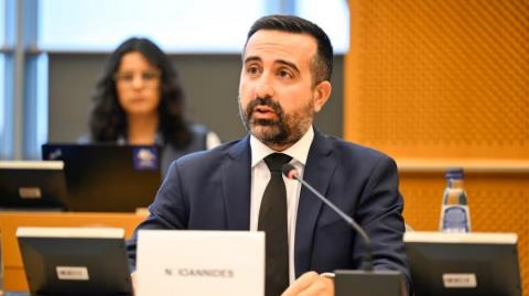 &Pi;&rho;&omicron;&chi;&omega;&rho;&omicron;ύ&nu; &mu;&epsilon; &sigma;&upsilon;&nu;&epsilon;&rho;&gamma;&alpha;&sigma;ί&alpha; &Upsilon;&phi;. &Mu;&epsilon;&tau;&alpha;&nu;ά&sigma;&tau;&epsilon;&upsilon;&sigma;&eta;&sigmaf; &kappa;&alpha;&iota; &Kappa;έ&nu;&tau;&rho;&omicron; &Epsilon;&rho;&alpha;&tau;&omicron;&sigma;&theta;έ&nu;&eta;&sigmaf;-&Alpha;&nu;&tau;&alpha;&lambda;&lambda;&alpha;&gamma;ή &pi;&lambda;&eta;&rho;&omicron;&phi;&omicron;&rho;&iota;ώ&nu; &gamma;&iota;&alpha; &mu;&epsilon;&tau;&alpha;&nu;&alpha;&sigma;&tau;&epsilon;&upsilon;&tau;&iota;&kappa;έ&sigmaf; &delta;&iota;&alpha;&delta;&rho;&omicron;&mu;έ&sigmaf; &kappa;&alpha;&iota; &sigma;&eta;&mu;&epsilon;ί&alpha; &epsilon;&iota;