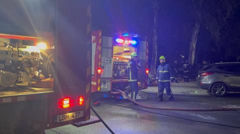 &Alpha;&pi;ό ό&chi;&eta;&mu;&alpha; &xi;έ&sigma;&pi;&alpha;&sigma;&epsilon; &eta; &pi;&upsilon;&rho;&kappa;&alpha;&gamma;&iota;ά &mu;&epsilon;&tau;&alpha;&xi;ύ &Delta;&omicron;&rho;ά&sigmaf; &kappa;&alpha;&iota; &Mu;&alpha;&lambda;&iota;ά&sigmaf;-&Epsilon;&pi;&epsilon;&kappa;&tau;ά&theta;&eta;&kappa;&epsilon; &sigma;&epsilon; &xi;&eta;&rho;ά &chi;ό&rho;&tau;&alpha;, &sigma;&tau;ή&theta;&eta;&kappa;&epsilon; &kappa;έ&nu;&tau;&rho;&omicron; &kappa;&rho;ί&sigma;&epsilon;&omega;&sigmaf; &sigma;&tau;&omicron; &Alpha;&rho;&chi;&eta;&gamma;&epsilon;ί&omicron; &tau;&eta;&sigmaf; &Pi;&upsilon;&rho;&omicron;&sigma;&beta;&epsilon;&sigma;&tau;&iota;&kappa;