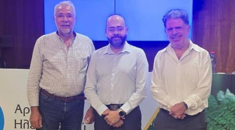 &Alpha;&nu;&alpha;&lambda;&alpha;&mu;&beta;ά&nu;&epsilon;&iota; &kappa;&alpha;&theta;ή&kappa;&omicron;&nu;&tau;&alpha; &pi;&rho;&omicron;έ&delta;&rho;&omicron;&upsilon; &tau;&eta;&sigmaf; &Omicron;&Sigma;&Alpha;&Kappa; &omicron; &Mu;ί&lambda;&tau;&omicron;&sigmaf; &Mu;&iota;&lambda;&tau;&iota;ά&delta;&omicron;&upsilon;&sigmaf;-&laquo;Έ&chi;&omega; &zeta;ή&sigma;&epsilon;&iota; &tau;&iota; &sigma;&eta;&mu;&alpha;ί&nu;&epsilon;&iota; &gamma;&iota;&alpha; έ&nu;&alpha;&nu; ά&nu;&theta;&rho;&omega;&pi;&omicron; &nu;&alpha; έ&chi;&epsilon;&iota; &delta;ί&pi;&lambda;&alpha; &tau;&omicron;&upsilon; &sigma;ύ&nu;&delta;&epsilon;&sigma;&mu;&omicron; &alpha;&sigma;&theta;