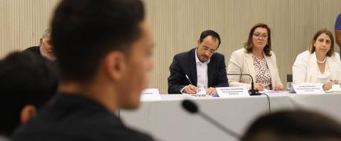 &Delta;&iota;&alpha;&phi;&omicron;&rho;&omicron;&pi;&omicron;&iota;&eta;&mu;έ&nu;&omicron; &upsilon;&lambda;&iota;&kappa;ό, &pi;&rho;&omicron;&sigma;&beta;&alpha;&sigma;&iota;&mu;ό&tau;&eta;&tau;&alpha;, &mu;&epsilon;&iota;&omega;&mu;έ&nu;&omicron;&sigmaf; &alpha;&rho;&iota;&theta;&mu;ό&sigmaf; &mu;&alpha;&theta;&eta;&tau;ώ&nu; &sigma;&tau;&iota;&sigmaf; &tau;ά&xi;&epsilon;&iota;&sigmaf;-&Tau;&alpha; &pi;&rho;&omicron;&beta;&lambda;ή&mu;&alpha;&tau;&alpha; &pi;&omicron;&upsilon; έ&theta;&epsilon;&sigma;&alpha;&nu; &sigma;&epsilon; &Pi;&tau;&Delta; &kappa;&alpha;&iota; &Upsilon;&Pi;&Alpha;&Nu; &pi;&alpha;&iota;&delta;&iota;ά &mu;&epsilon; &alpha;&nu;