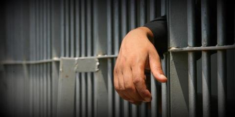 &Pi;&omicron;&iota;&nu;ή &phi;&upsilon;&lambda;ά&kappa;&iota;&sigma;&eta;&sigmaf; &delta;έ&kappa;&alpha; &chi;&rho;ό&nu;&omicron; &sigma;&epsilon; 36&chi;&rho;&omicron;&nu;&omicron; &gamma;&iota;&alpha; 12,5 &kappa;&iota;&lambda;ά &kappa;ά&nu;&nu;&alpha;&beta;&eta;&sigmaf; &pi;&omicron;&upsilon; &epsilon;&nu;&tau;&omicron;&pi;ί&sigma;&tau;&eta;&kappa;&alpha;&nu; &sigma;&epsilon; ό&chi;&eta;&mu;&alpha; &sigma;&tau;&eta;&nu; &Pi;ά&phi;&omicron;