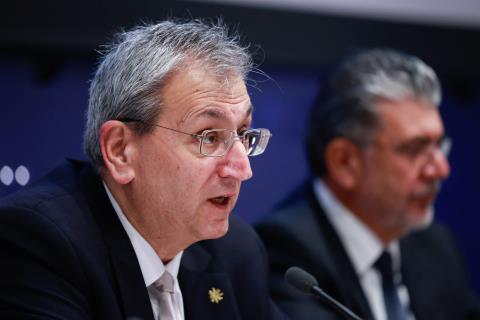 Έ&beta;&alpha;&lambda;&epsilon; &sigma;&tau;ό&chi;&omicron; &nu;&alpha; &delta;ώ&sigma;&epsilon;&iota; &tau;&omicron; &nu;&omicron;&mu;&omicron;&sigma;&chi;έ&delta;&iota;&omicron; &gamma;&iota;&alpha; &tau;&omicron; &sigma;&upsilon;&nu;&tau;&alpha;&xi;&iota;&omicron;&delta;&omicron;&tau;&iota;&kappa;ό &mu;έ&chi;&rho;&iota; &tau;&alpha; &mu;έ&sigma;&alpha; &Iota;&omicron;&upsilon;&lambda;ί&omicron;&upsilon; &omicron; &Mu;&omicron;&upsilon;&sigma;&iota;&omicron;ύ&tau;&tau;&alpha;&sigmaf;-&laquo;&Delta;&epsilon;&nu; &mu;&pi;&omicron;&rho;&epsilon;ί &nu;&alpha; &sigma;&upsilon;&nu;&epsilon;&chi;ί&zeta;&epsilon;&tau;&alpha;&iota; &epsilon;&pi;&rsquo; ά&pi;&epsilon;&iota;&rho;&omicron;