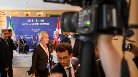&Omicron;&iota; &delta;&iota;&alpha;&pi;&rho;&alpha;&gamma;&mu;&alpha;&tau;&epsilon;ύ&sigma;&epsilon;&iota;&sigmaf; &Eta;&Pi;&Alpha;-&Iota;&rho;ά&nu; &theta;&alpha; &epsilon;&pi;&alpha;&nu;&alpha;&lambda;&eta;&phi;&theta;&omicron;ύ&nu; &tau;&omicron; &sigma;&upsilon;&nu;&tau;&omicron;&mu;ό&tau;&epsilon;&rho;&omicron; &delta;&upsilon;&nu;&alpha;&tau;ό&nu; &mu;&epsilon;&tau;ά &tau;&eta;&nu; &kappa;&eta;&delta;&epsilon;ί&alpha; &tau;&omicron;&upsilon; &alpha;&gamma;&iota;&alpha;&tau;&omicron;&lambda;ά&chi; &Alpha;&lambda;ί &Chi;&alpha;&mu;&epsilon;&nu;&epsilon;ΐ