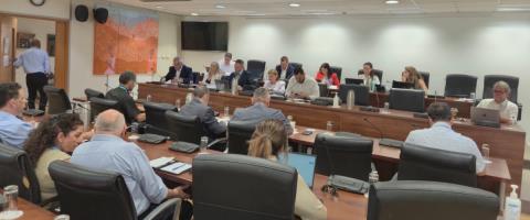 &Alpha;&pi;&rho;ί&lambda;&iota;&omicron; &tau;&omicron;&upsilon; 2027 &omicron;&lambda;&omicron;&kappa;&lambda;&eta;&rho;ώ&nu;&omicron;&nu;&tau;&alpha;&iota; &tau;&alpha; έ&rho;&gamma;&alpha; &alpha;&nu;&alpha;&beta;ά&theta;&mu;&iota;&sigma;&eta;&sigmaf; &sigma;&tau;&omicron; &Mu;&alpha;&kappa;ά&rho;&epsilon;&iota;&omicron; &Nu;&omicron;&sigma;&omicron;&kappa;&omicron;&mu;&epsilon;ί&omicron;-&laquo;&Epsilon;ί&nu;&alpha;&iota; 45 &chi;&rho;&omicron;&nu;ώ&nu; &kappa;&tau;ή&rho;&iota;&omicron;, ή&tau;&alpha;&nu; &nu;&alpha; &pi;έ&sigma;&epsilon;&iota; &pi;ά&nu;&omega; &mu;&alpha;&sigmaf;&raquo;