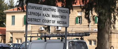 &Sigma;&upsilon;&gamma;&kappa;&lambda;&omicron;&nu;ί&zeta;&epsilon;&iota; &eta; &delta;&alpha;&sigma;&kappa;ά&lambda;&alpha; &tau;&omicron;&upsilon; &Sigma;&tau;&upsilon;&lambda;&iota;&alpha;&nu;&omicron;ύ-&laquo;Έ&phi;&tau;&alpha;&sigma;&epsilon; &sigma;&tau;&omicron; &sigma;&eta;&mu;&epsilon;ί&omicron; &nu;&alpha; &kappa;&tau;&upsilon;&pi;ά &tau;&omicron; &kappa;&epsilon;&phi;ά&lambda;&iota; &tau;&omicron;&upsilon; &sigma;&tau;&omicron;&nu; &tau;&omicron;ί&chi;&omicron;, &nu;&alpha; &tau;&rho;&alpha;&beta;ά &tau;&alpha; &mu;&alpha;&lambda;&lambda;&iota;ά &tau;&omicron;&upsilon; &kappa;&alpha;&iota; &nu;&alpha; &tau;&rho;&upsilon;&pi;ά &tau;&alpha; &chi;