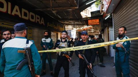 &Beta;&Iota;&Nu;&Tau;&Epsilon;&Omicron;: &Tau;&omicron;&upsilon;&lambda;ά&chi;&iota;&sigma;&tau;&omicron;&nu; &epsilon;&nu;&nu;έ&alpha; &nu;&epsilon;&kappa;&rho;&omicron;ί &kappa;&alpha;&iota; 19 &tau;&rho;&alpha;&upsilon;&mu;&alpha;&tau;ί&epsilon;&sigmaf; &alpha;&pi;ό &tau;&eta; &beta;&omicron;&mu;&beta;&iota;&sigma;&tau;&iota;&kappa;ή &epsilon;&pi;ί&theta;&epsilon;&sigma;&eta; &sigma;&epsilon; &kappa;&alpha;&phi;&epsilon;&tau;έ&rho;&iota;&alpha; &sigma;&tau;&eta; &Delta;&alpha;&mu;&alpha;&sigma;&kappa;ό