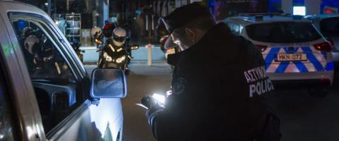 &Pi;&rho;&omicron;έ&kappa;&upsilon;&psi;&alpha;&nu; &zeta;&eta;&tau;ή&mu;&alpha;&tau;&alpha; &gamma;&iota;&alpha; &alpha;&nu;&alpha;&sigma;&tau;&omicron;&lambda;ή &alpha;&delta;&epsilon;&iota;ώ&nu; &pi;&omicron;&lambda;&iota;&tau;ώ&nu; &tau;&eta;&sigmaf; &Epsilon;&Epsilon; &mu;&epsilon;&tau;ά &tau;&eta; &mu;&epsilon;&tau;&alpha;&phi;&omicron;&rho;ά &epsilon;&xi;&omicron;&upsilon;&sigma;ί&alpha;&sigmaf; &sigma;&tau;&eta;&nu; &Alpha;&sigma;&tau;&upsilon;&nu;&omicron;&mu;ί&alpha;-&Tau;&iota; &pi;&rho;&omicron;&beta;&lambda;έ&pi;&epsilon;&iota; &eta; &nu;&omicron;&mu;&omicron;&theta;&epsilon;&sigma;ί&alpha;
