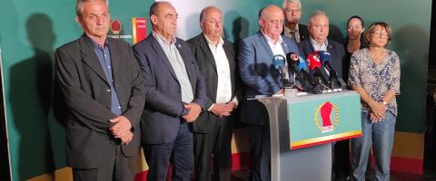 &Delta;&iota;&tau;&tau;έ&sigmaf; &alpha;&nu;&alpha;&gamma;&nu;ώ&sigma;&epsilon;&iota;&sigmaf; &mu;&epsilon; &phi;&omega;&nu;έ&sigmaf; &gamma;&iota;&alpha; &alpha;&nu;&tau;&iota;&kappa;&alpha;&tau;&alpha;&sigma;&tau;&alpha;&tau;&iota;&kappa;έ&sigmaf; &alpha;&pi;&omicron;&phi;ά&sigma;&epsilon;&iota;&sigmaf; &alpha;&pi;ό &tau;&omicron; έ&kappa;&tau;&alpha;&kappa;&tau;&omicron; &sigma;&upsilon;&nu;έ&delta;&rho;&iota;&omicron; &tau;&eta;&sigmaf; &Epsilon;&Delta;&Epsilon;&Kappa;-&laquo;&Alpha;&nu; &sigma;&upsilon;&nu;&epsilon;&chi;ί&sigma;&omicron;&upsilon;&nu; έ&tau;&sigma;&iota; &delta;&epsilon;&nu; &upsilon;&pi;ά&rho;&chi;&epsilon;&iota; &epsilon;&pi;ό&mu;&epsilon;&nu;&eta;