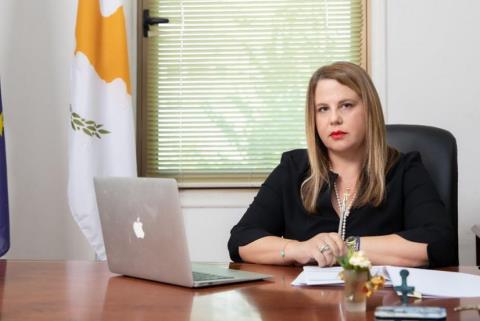 &Epsilon;&pi;έ&delta;&omega;&sigma;&epsilon; &tau;&eta;&nu; &epsilon;&tau;ή&sigma;&iota;&alpha; έ&kappa;&theta;&epsilon;&sigma;&eta; &tau;&eta;&sigmaf; &sigma;&tau;&omicron;&nu; &Pi;&rho;ό&epsilon;&delta;&rho;&omicron; &eta; &Epsilon;&pi;. &Delta;&iota;&omicron;&iota;&kappa;ή&sigma;&epsilon;&omega;&sigmaf;-&Pi;ά&nu;&omega; &alpha;&pi;ό 4,600 &pi;&alpha;&rho;ά&pi;&omicron;&nu;&alpha; &kappa;&alpha;&iota; έ&rho;&epsilon;&upsilon;&nu;&epsilon;&sigmaf; &sigma;&epsilon; έ&nu;&alpha; &chi;&rho;ό&nu;&omicron;