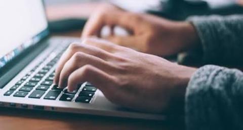 &Epsilon;&nu;&tau;&omicron;&pi;&iota;&sigma;&mu;ό&sigmaf; 39 &alpha;&delta;ή&lambda;&omega;&tau;&omega;&nu; &epsilon;&rho;&gamma;&alpha;&zeta;&omicron;&mu;έ&nu;&omega;&nu; &mu;&iota;&sigma;&theta;&omega;&tau;ώ&nu; &tau;&omicron;&nu; &Alpha;&pi;&rho;ί&lambda;&iota;&omicron; &alpha;&pi;ό &tau;&eta;&nu; &Upsilon;&pi;&eta;&rho;&epsilon;&sigma;ί&alpha; &Epsilon;&pi;&iota;&theta;&epsilon;&omega;&rho;ή&sigma;&epsilon;&omega;&nu;