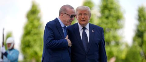 &Sigma;&kappa;&lambda;&eta;&rho;ό &pi;&alpha;&zeta;ά&rho;&iota; &gamma;&iota;&alpha; &tau;&alpha; F-35, &omicron; &Tau;&rho;&alpha;&mu;&pi; &theta;έ&lambda;&epsilon;&iota; &nu;&alpha; &tau;&alpha; &xi;&epsilon;&kappa;&lambda;&epsilon;&iota;&delta;ώ&sigma;&epsilon;&iota; &gamma;&iota;&alpha; &tau;&omicron;&nu;... &sigma;&tau;&epsilon;&nu;ό &tau;&omicron;&upsilon; &phi;ί&lambda;&omicron; &Epsilon;&rho;&nu;&tau;&omicron;&gamma;ά&nu;-Ό&sigma;&alpha; έ&gamma;&iota;&nu;&alpha;&nu; &sigma;&tau;&eta;&nu; &pi;&rho;ώ&tau;&eta; &eta;&mu;έ&rho;&alpha; &tau;&eta;&sigmaf; &Sigma;&upsilon;&nu;ό