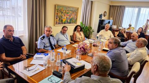 &Kappa;ά&rho;&tau;&alpha; &phi;&iota;&lambda;ά&theta;&lambda;&omicron;&upsilon;, &alpha;&nu;&alpha;&beta;ά&theta;&mu;&iota;&sigma;&eta; &upsilon;&pi;&omicron;&delta;&omicron;&mu;ώ&nu; &alpha;&sigma;&phi;&alpha;&lambda;&epsilon;ί&alpha;&sigmaf;-Ό&sigma;&alpha; &sigma;&upsilon;&zeta;&eta;&tau;ή&theta;&eta;&kappa;&alpha;&nu; &sigma;&epsilon; &sigma;ύ&sigma;&kappa;&epsilon;&psi;&eta; &gamma;&iota;&alpha; &theta;έ&mu;&alpha;&tau;&alpha; &alpha;&sigma;&phi;&alpha;&lambda;&epsilon;ί&alpha;&sigmaf; &sigma;&tau;&omicron;&upsilon;&sigmaf; &alpha;&theta;&lambda;&eta;&tau;&iota;&kappa;&omicron;ύ&sigmaf; &chi;ώ&rho;&omicron;&upsilon;&sigmaf;