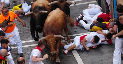 &Beta;&Iota;&Nu;&Tau;&Epsilon;&Omicron;: &Sigma;&omicron;&beta;&alpha;&rho;ό&sigmaf; &tau;&rho;&alpha;&upsilon;&mu;&alpha;&tau;&iota;&sigma;&mu;ό&sigmaf; &tau;&omicron;&upsilon;&rho;ί&sigma;&tau;&alpha; &sigma;&tau;&iota;&sigmaf; &tau;&alpha;&upsilon;&rho;&omicron;&delta;&rho;&omicron;&mu;ί&epsilon;&sigmaf; &sigma;&tau;&eta;&nu; &Pi;&alpha;&mu;&pi;&lambda;ό&nu;&alpha;, &tau;&omicron;&nu; &kappa;ά&rho;&phi;&omega;&sigma;&epsilon; &kappa;έ&rho;&alpha;&tau;&omicron; &sigma;&tau;&omicron; &mu;ά&gamma;&omicron;&upsilon;&lambda;&omicron;