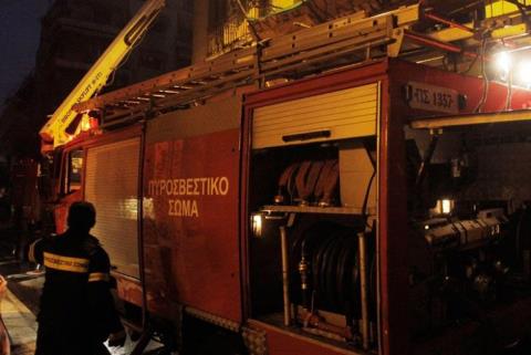 &Sigma;&tau;&iota;&sigmaf; &phi;&lambda;ό&gamma;&epsilon;&sigmaf; 750 &pi;ά&lambda;&epsilon;&sigmaf; &sigma;&alpha;&nu;&omicron;ύ &sigma;&tau;&omicron; &Alpha;&upsilon;&gamma;ό&rho;&omicron;&upsilon;, &pi;&alpha;&rho;&alpha;&mu;έ&nu;&omicron;&upsilon;&nu; &sigma;&tau;&omicron; &sigma;&eta;&mu;&epsilon;ί&omicron; &Alpha;&sigma;&tau;&upsilon;&nu;&omicron;&mu;ί&alpha; &kappa;&alpha;&iota; &Pi;&upsilon;&rho;&omicron;&sigma;&beta;&epsilon;&sigma;&tau;&iota;&kappa;ή