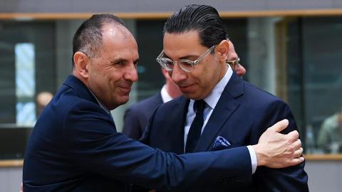 X&alpha;&iota;&rho;&epsilon;&tau;ί&zeta;&epsilon;&iota; &tau;&omicron;&nu; &delta;&iota;&omicron;&rho;&iota;&sigma;&mu;ό &Phi;ί&tau;&omicron; &kappa;&alpha;&iota; &eta; &Alpha;&theta;ή&nu;&alpha;-&laquo;&Alpha;&nu;&tau;&iota;&kappa;&alpha;&tau;&omicron;&pi;&tau;&rho;ί&zeta;&epsilon;&iota; &delta;έ&sigma;&mu;&epsilon;&upsilon;&sigma;&eta; &tau;&eta;&sigmaf; &Epsilon;.&Epsilon;. &gamma;&iota;&alpha; &upsilon;&pi;&omicron;&sigma;&tau;ή&rho;&iota;&xi;&eta; &pi;&rho;&omega;&tau;&omicron;&beta;&omicron;&upsilon;&lambda;&iota;ώ&nu; &tau;&omicron;&upsilon; &Gamma;&kappa;&omicron;&upsilon;&tau;έ&rho;&epsilon;&sigmaf;&raquo;