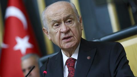 &Mu;&pi;&alpha;&chi;&tau;&sigma;&epsilon;&lambda;ί: &Delta;&epsilon;&nu; &epsilon;ί&nu;&alpha;&iota; &chi;ά&rho;&eta; &pi;&rho;&omicron;&sigmaf; &Tau;&omicron;&upsilon;&rho;&kappa;ί&alpha; &eta; ά&rho;&sigma;&eta; &kappa;&upsilon;&rho;ώ&sigma;&epsilon;&omega;&nu; &kappa;&alpha;&iota; &tau;&alpha; F-35