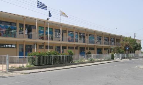 &Sigma;&epsilon; &tau;&rho;&omicron;&chi;&iota;ά &upsilon;&lambda;&omicron;&pi;&omicron;ί&eta;&sigma;&eta;&sigmaf; &omicron; &kappa;&tau;&eta;&rho;&iota;&omicron;&lambda;&omicron;&gamma;&iota;&kappa;ό&sigmaf; &pi;&rho;&omicron;&gamma;&rho;&alpha;&mu;&mu;&alpha;&tau;&iota;&sigma;&mu;ό&sigmaf; &tau;&omicron;&upsilon; &Upsilon;&Pi;&Alpha;&Nu;-23 έ&rho;&gamma;&alpha; &gamma;&iota;&alpha; &delta;&eta;&mu;ό&sigma;&iota;&alpha; &sigma;&chi;&omicron;&lambda;&epsilon;ί&alpha; &pi;έ&rho;&alpha;&nu; &tau;&omega;&nu; 125 &epsilon;&kappa;&alpha;&tau;. &epsilon;&upsilon;&rho;ώ