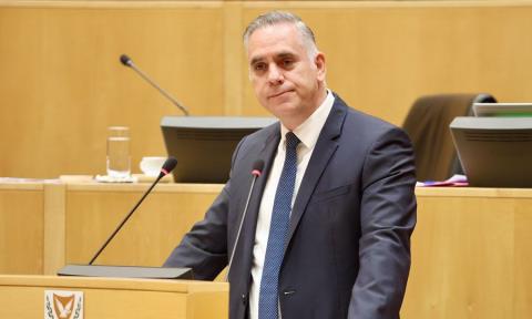 &Nu;. &Pi;&alpha;&pi;&alpha;&delta;ό&pi;&omicron;&upsilon;&lambda;&omicron;&sigmaf;: &Eta; &alpha;&nu;&alpha;&beta;&alpha;&theta;&mu;&iota;&sigma;&mu;έ&nu;&eta; &gamma;&epsilon;&omega;&sigma;&tau;&rho;&alpha;&tau;&eta;&gamma;&iota;&kappa;ή &theta;έ&sigma;&eta; &tau;&eta;&sigmaf; &Kappa;ύ&pi;&rho;&omicron;&upsilon; &epsilon;&nu;&iota;&sigma;&chi;ύ&epsilon;&iota; &tau;&eta; &theta;έ&sigma;&eta; &tau;&eta;&sigmaf;